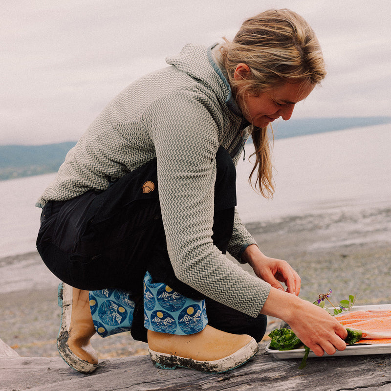 Load image into Gallery viewer, XTRATUF Women's Salmon Sisters 15" Legacy Waterproof Boots 10
