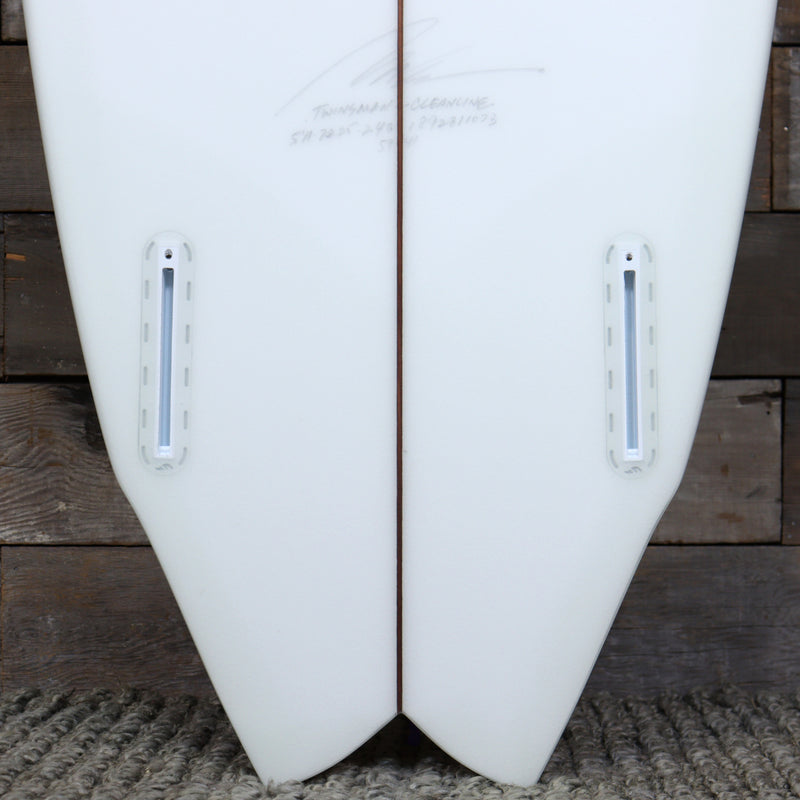 Load image into Gallery viewer, Album Surf Twinsman 5&#39;11 x 20 ¼ x 2.48 Surfboard - Clear
