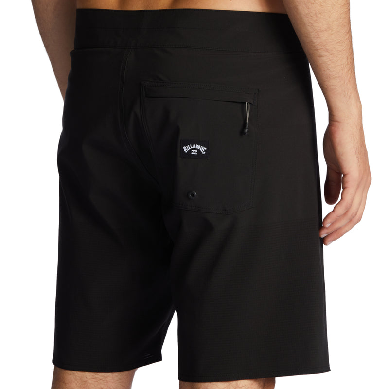 Load image into Gallery viewer, Billabong All Day Airlite Performance 19&quot; Boardshorts
