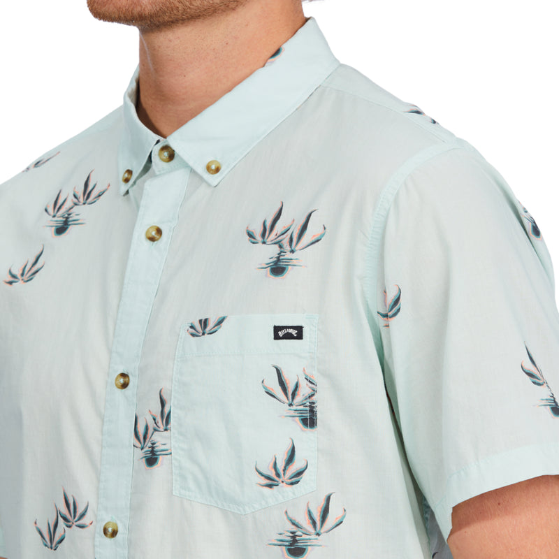 Load image into Gallery viewer, Billabong Sundays Mini Button Down Short Sleeve Shirt
