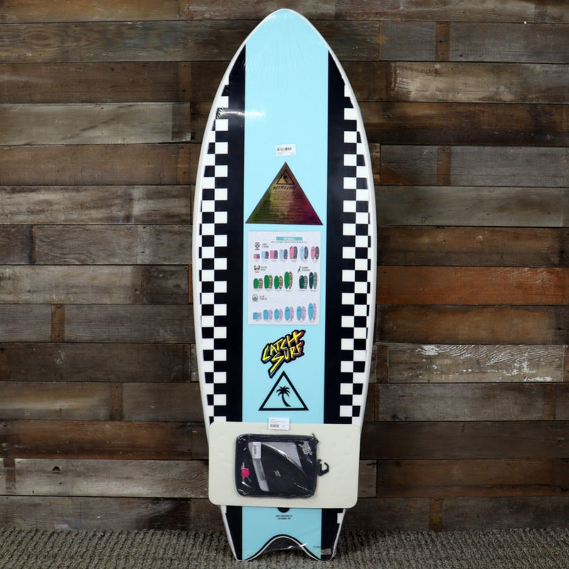 Load image into Gallery viewer, Catch Surf Retro Fish 5’6 x 21.65 x 2.95 Surfboard  - White/Light Blue
