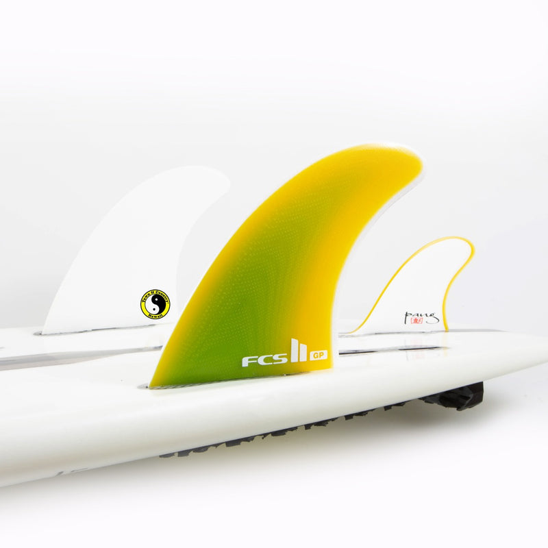 Load image into Gallery viewer, FCS II T&amp;C × Glenn Pang Twin + 1 Fin Set - Yellow Fade
