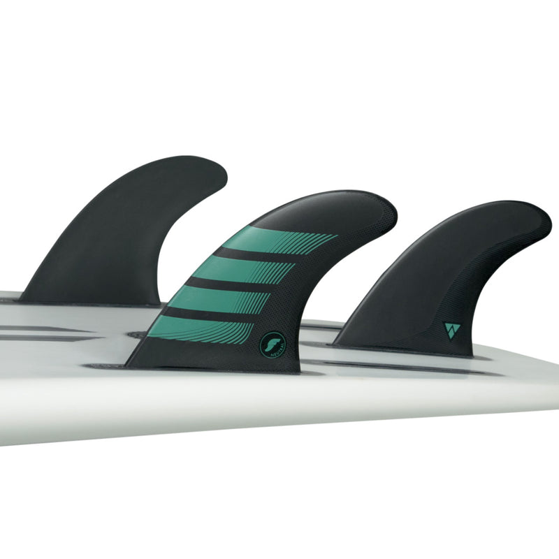 Load image into Gallery viewer, Futures Fins F6 Alpha Tri Fin Set

