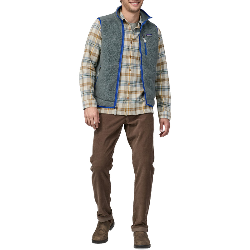 Load image into Gallery viewer, Patagonia Fjord Midweight Organic Cotton Long Sleeve Flannel Shirt
