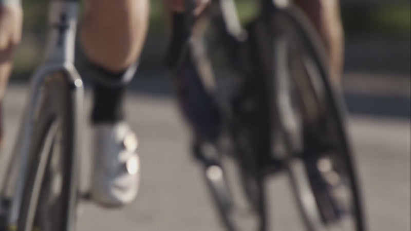 Load and play video in Gallery viewer, Oakley Meta Vanguard Sunglasses - White/Prizm Black
